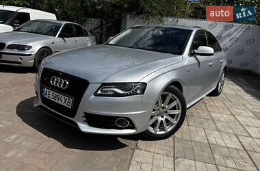 Седан Audi A4 2011 в Дніпрі