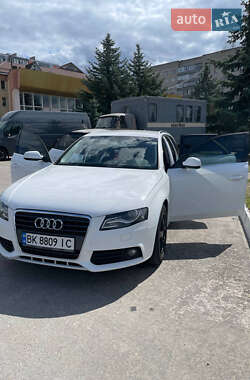 Универсал Audi A4 2010 в 