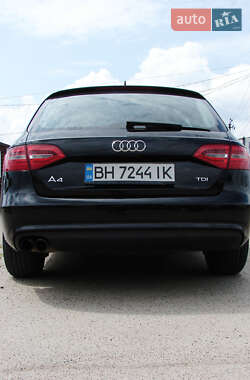 Универсал Audi A4 2015 в 