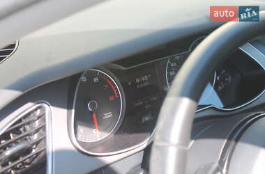 Седан Audi A4 2013 в 