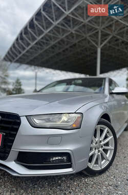 Седан Audi A4 2015 в 