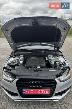 Седан Audi A4 2015 в 