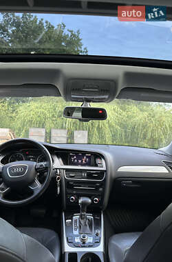 Седан Audi A4 2012 в 