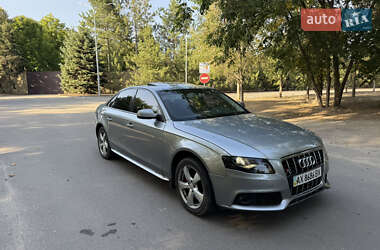 Седан Audi A4 2011 в 