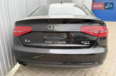 Седан Audi A4 2012 в 