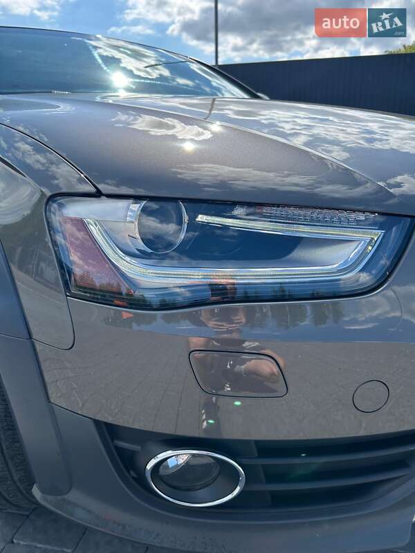Универсал Audi A4 2013 в Львове