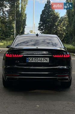 Седан Audi A4 2020 в 