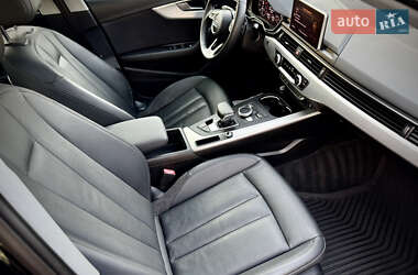 Седан Audi A4 2017 в 