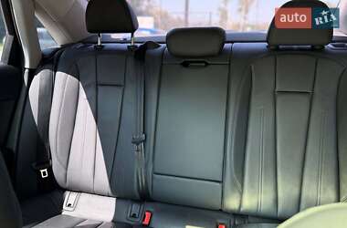 Седан Audi A4 2019 в 