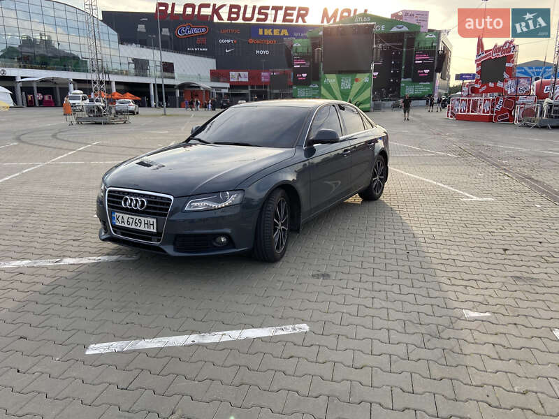 Седан Audi A4 2008 в Киеве