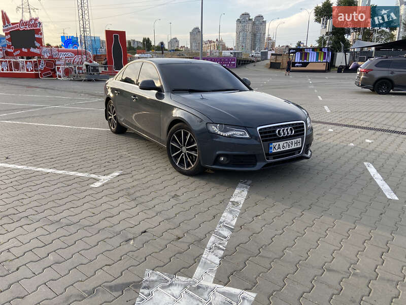 Седан Audi A4 2008 в Киеве