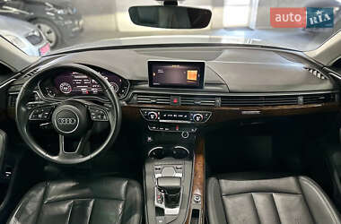 Седан Audi A4 2019 в 