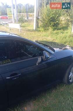 Седан Audi A4 2018 в 
