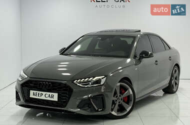 Седан Audi A4 2022 в 