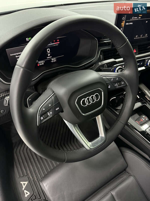 Седан Audi A4 2022 в Одессе