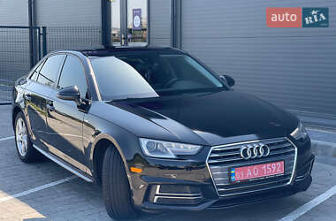 Седан Audi A4 2018 в 