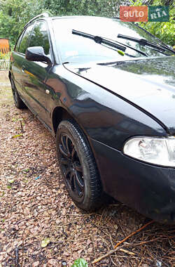 Универсал Audi A4 1999 в 
