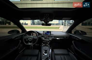 Седан Audi A4 2017 в 