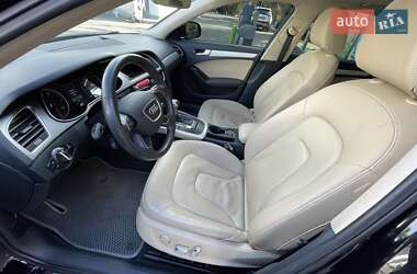 Седан Audi A4 2013 в 