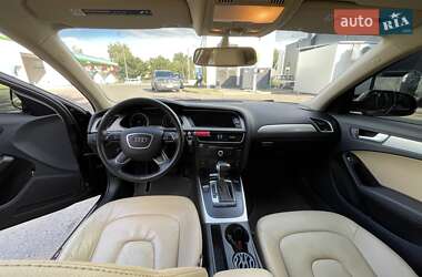 Седан Audi A4 2013 в 