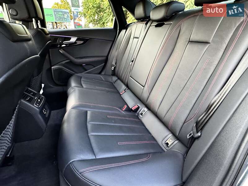 Седан Audi A4 2018 в Одессе