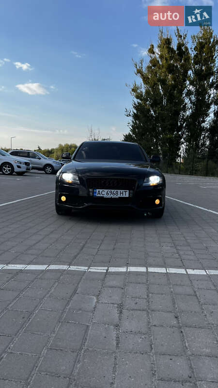 Седан Audi A4 2009 в 