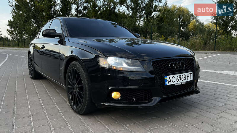 Седан Audi A4 2009 в Луцке