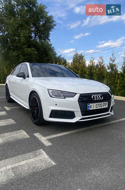 Седан Audi A4 2016 в 