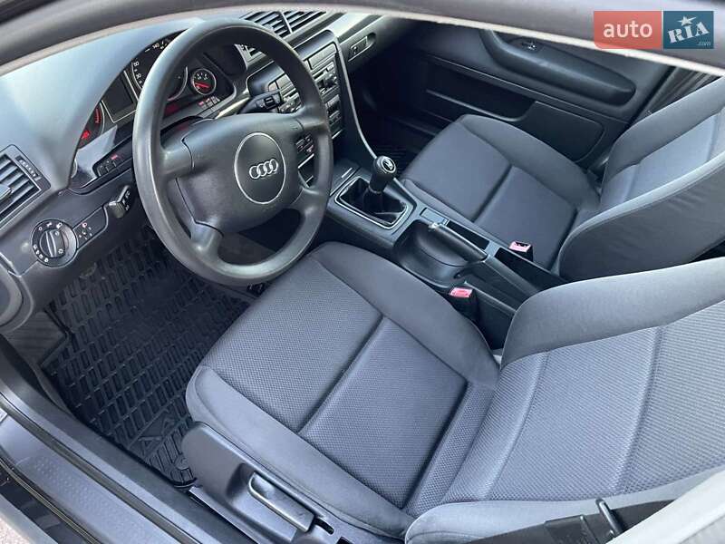 Универсал Audi A4 2003 в Каменском