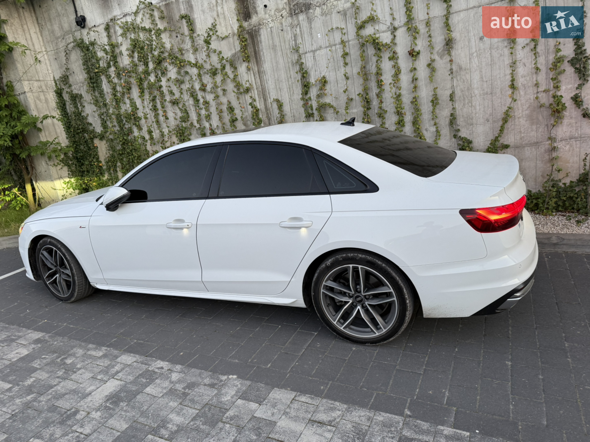 2022 Audi A4 - мініатюра 8