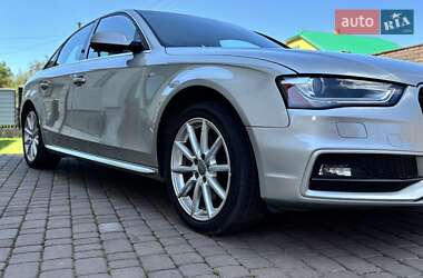 Седан Audi A4 2014 в 