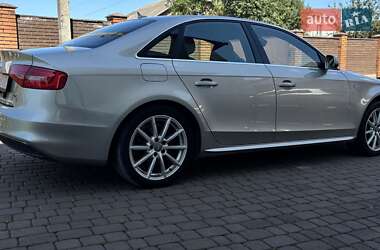 Седан Audi A4 2014 в 