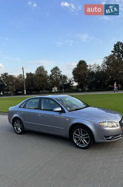Седан Audi A4 2005 в 