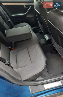 Седан Audi A4 2006 в 