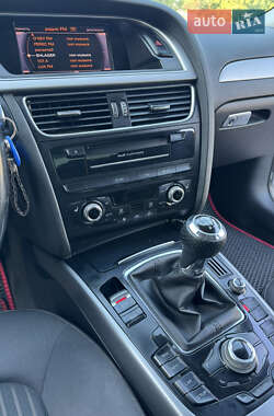Седан Audi A4 2013 в 