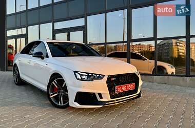 Седан Audi A4 2018 в 