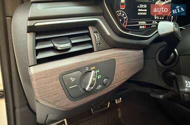 Седан Audi A4 2018 в 