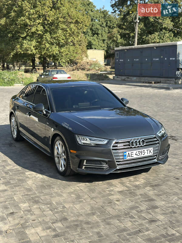 Седан Audi A4 2017 в Кривом Роге