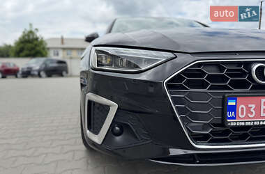 Седан Audi A4 2021 в 