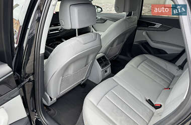 Седан Audi A4 2021 в 