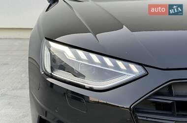 Универсал Audi A4 2022 в 