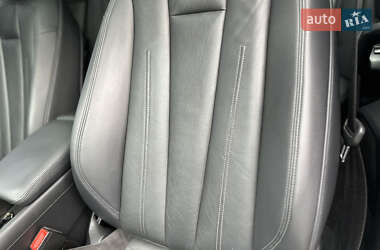 Седан Audi A4 2016 в 