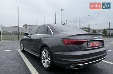 Седан Audi A4 2020 в 