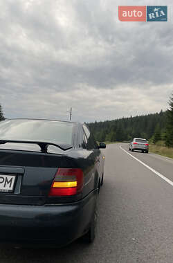 Седан Audi A4 1995 в 