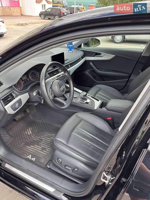Седан Audi A4 2019 в Киеве