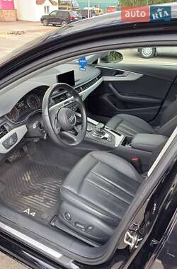 Седан Audi A4 2019 в 