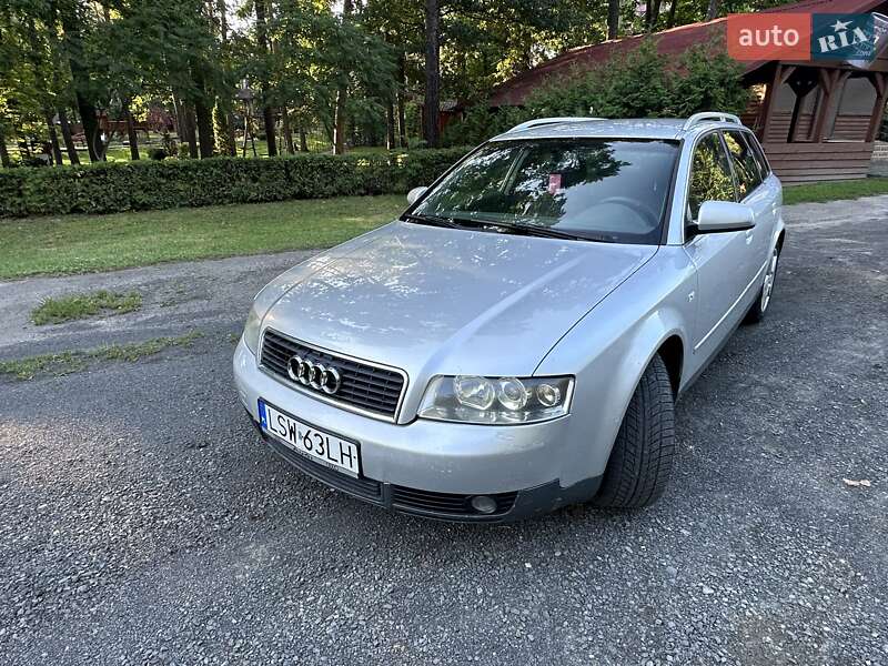 Универсал Audi A4 2002 в 