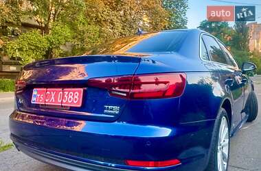 Седан Audi A4 2018 в 