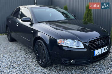 Седан Audi A4 2005 в Рахове