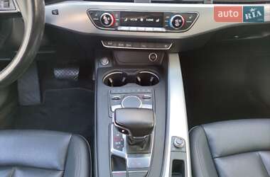 Седан Audi A4 2016 в 